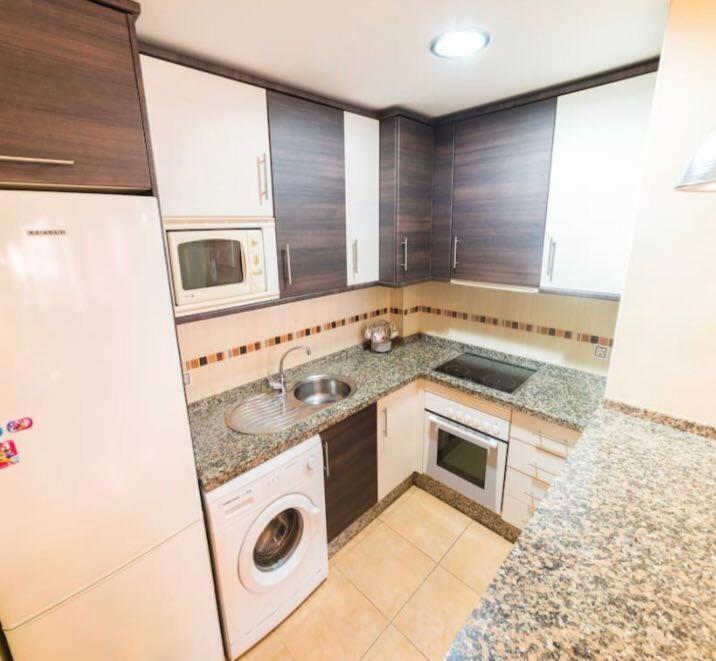 Calle Cuesta Apartment - Near Beach Fuengirola Zewnętrze zdjęcie